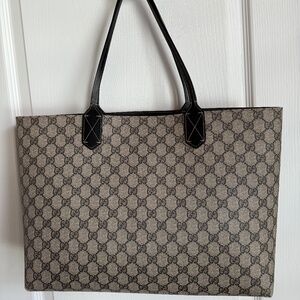 Gucci Black and Gray Shoulder Bag